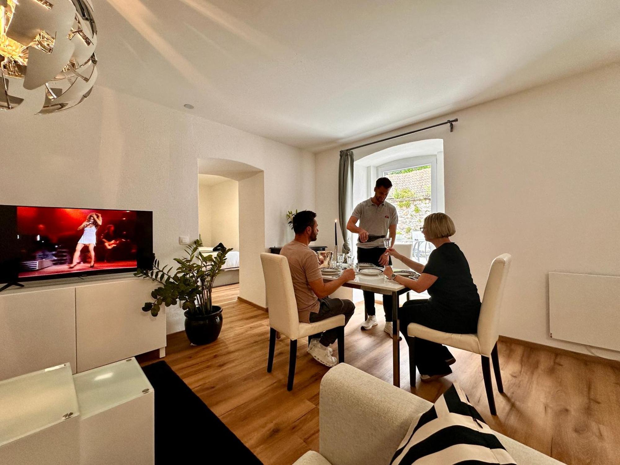 Schoene Ferienwohnung Schottwien Экстерьер фото